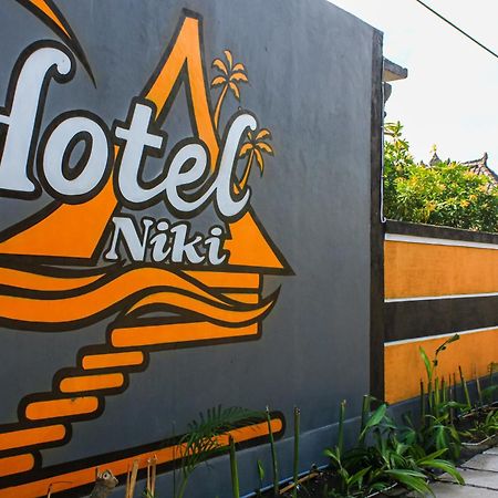 Hotel Niki Jembrana 外观 照片